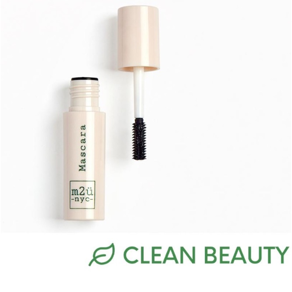 🆕m2c-NYC: Volumizing Black Mascara- Travel size